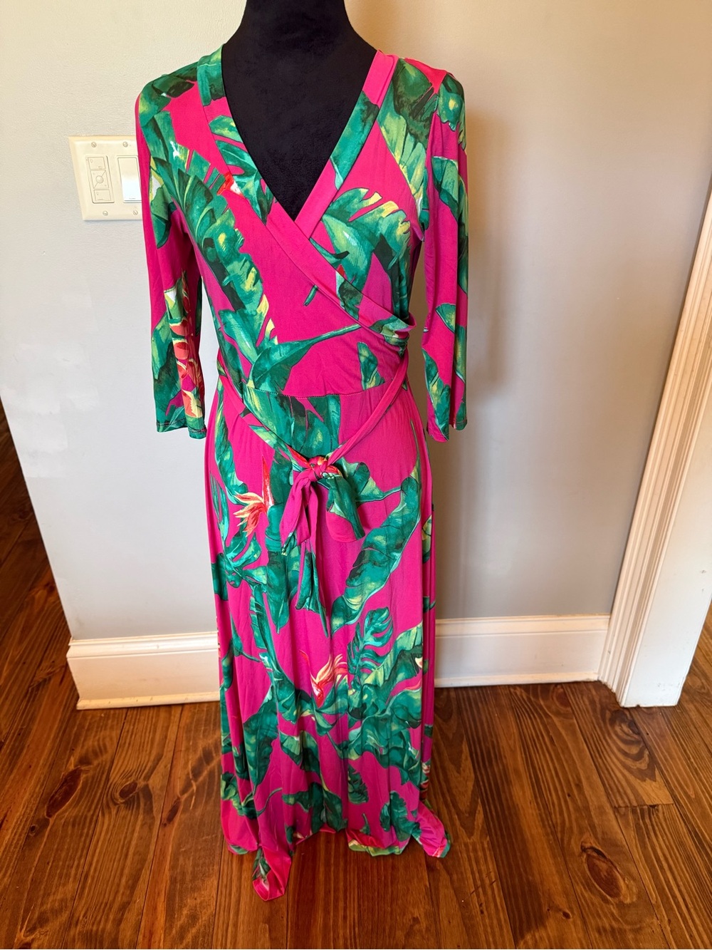 Women’s Tropical Wrap Maxi Dress in Fuchsia and Green